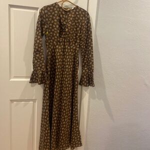 Doen Silk Chelsea Dress